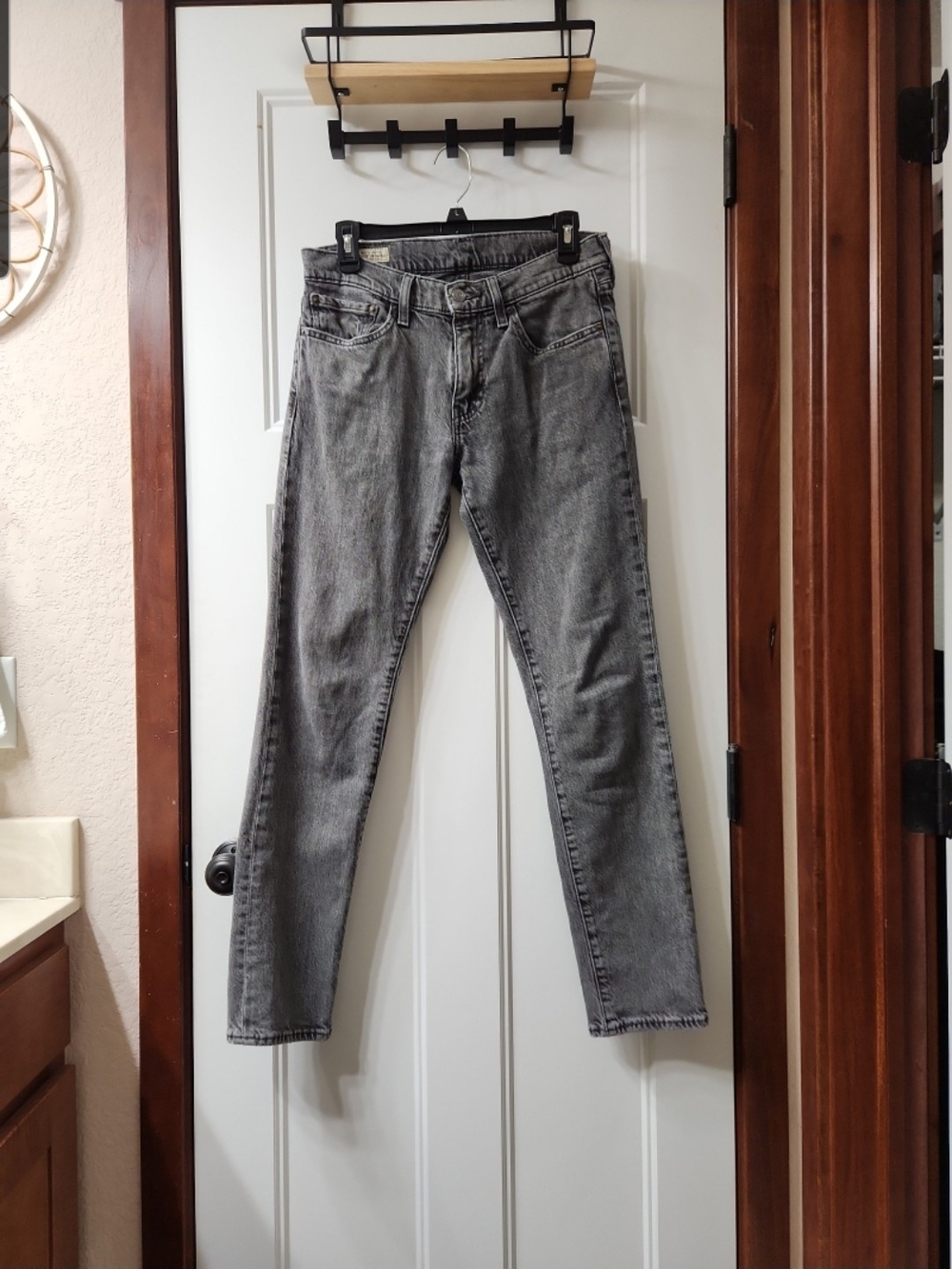 Levi's Low-Rise Straight Leg Jeans